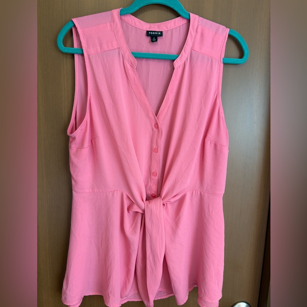 Torrid Pink Sleeveless Tie Front Blouse